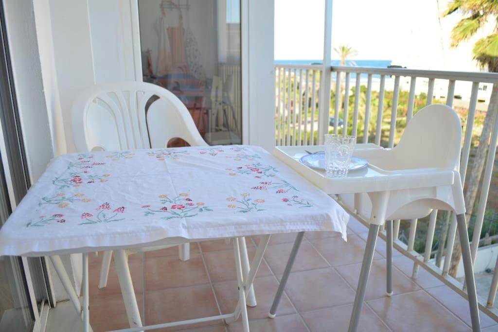 Apartamento Junto A Playa Y Cerca De Campo De Golf El Perellonet Dış mekan fotoğraf